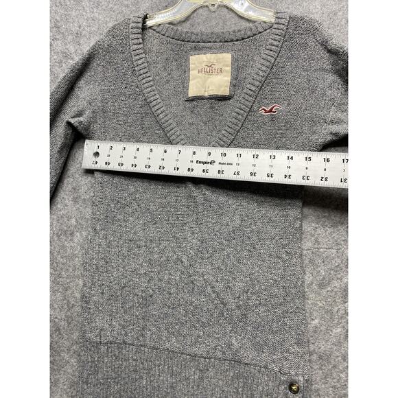 Hollister Sweater Womens Small Gray Rabbit Hair V Neck Long Sleeve Button Hem - Picture 2 of 12